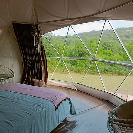 Glamping Dome Benzene ラグジュアリーテント Fonmourenne